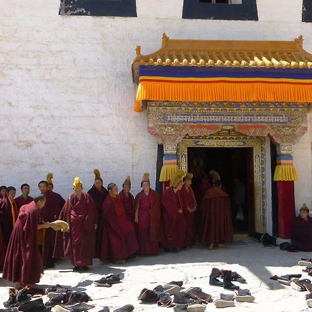 Overseas Tibetan Hotel Xiahe Luaran gambar